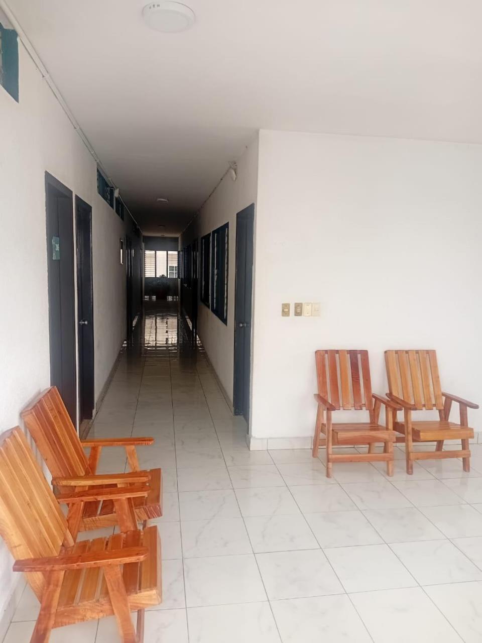 Hotel Acuario Catemaco Exterior photo